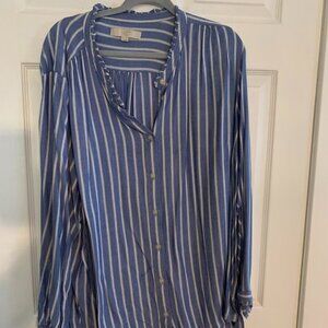 Loft Plus Blue Stripped Button Down Size Plus 26